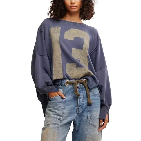 Free People Camden Graphic Pullover Sweatshirt Navy Combo 13 Size Medium - Picture 1 of 14